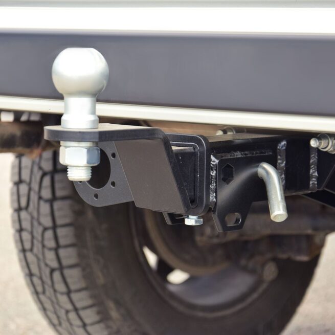 Фаркоп LADA 4x4 2121 2131 с 1995 - съемный квадрат