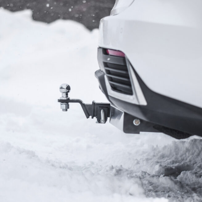 Фаркоп с накладкой из нерж. LEXUS NX с 2014 - съемный квадрат