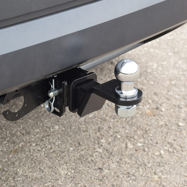 Фаркоп  ŠKODA KAROQ с 2020- / Volkswagen Tiguan 2017- / ŠKODA Kodiaq 2017- съемный квадрат