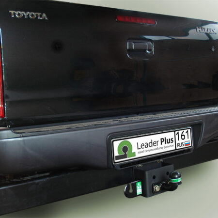 ТСУ для TOYOTA HILUX (4WD) (N2) с задним силовым бампером  2008-2015