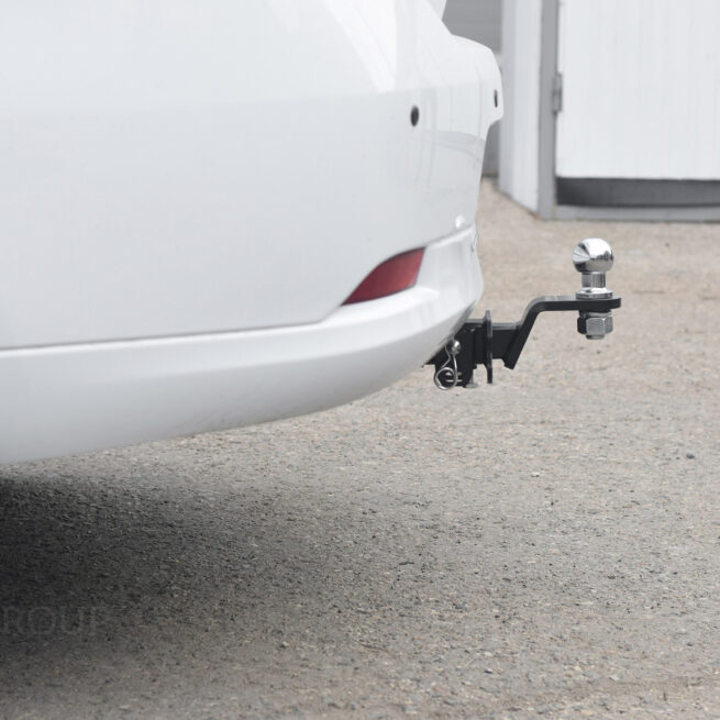 Фаркоп Renault Logan 2012- / Logan Stepway 2018 - съемный квадрат