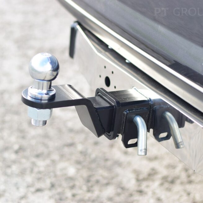 Фаркоп Toyota Fortuner с 2016 - съемный квадрат