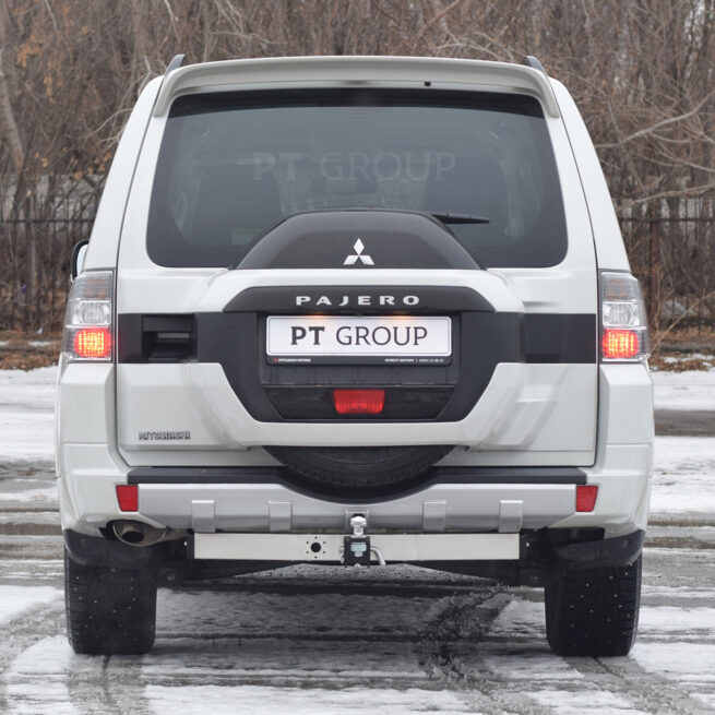 Фаркоп MITSUBISHI Pajero с 2015 - съемный квадрат