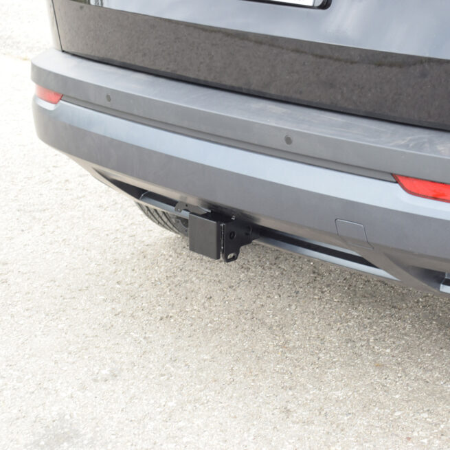 Фаркоп  ŠKODA KAROQ с 2020- / Volkswagen Tiguan 2017- / ŠKODA Kodiaq 2017- съемный квадрат