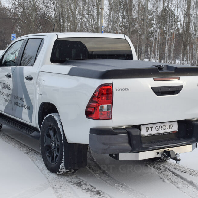 Фаркоп Toyota HILUX с 2015 - съемный квадрат