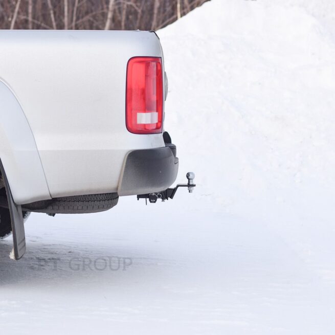 Фаркоп Volkswagen Amarok с 2010 - съемный квадрат