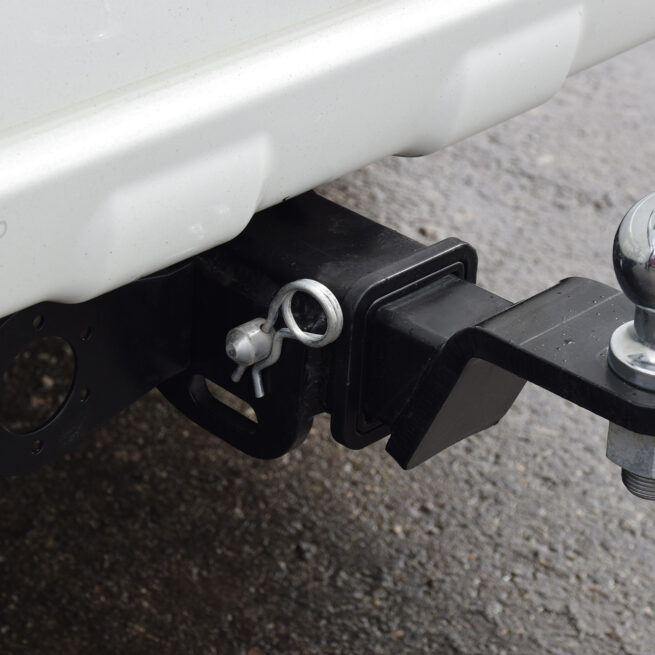 Фаркоп NISSAN Pathfinder 2004-2014 - съемный квадрат