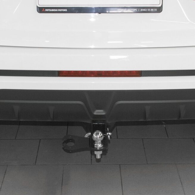 Фаркоп MITSUBISHI Eclipse Cross c 2018 - съемный квадрат