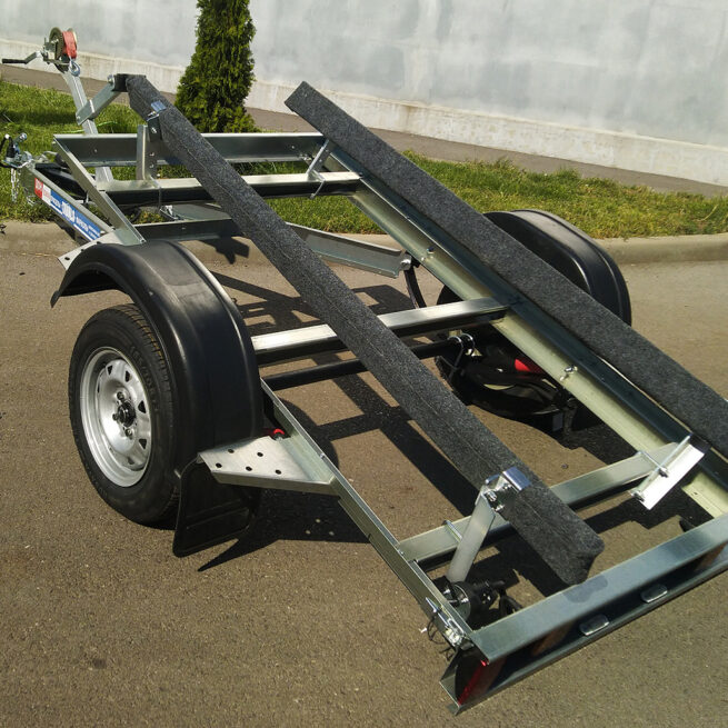 Автомобильный прицеп ДОН В3618